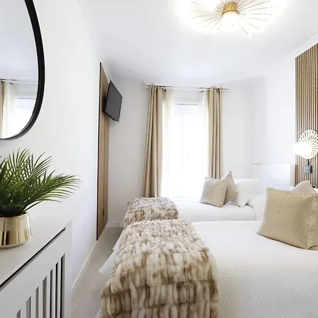 アパート Exclusivo Centrico Con Parking Estrella De Ii リバデオ